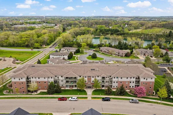 $245,000 | 102 Prairie Heights Drive, Unit 309, Verona, WI 53593