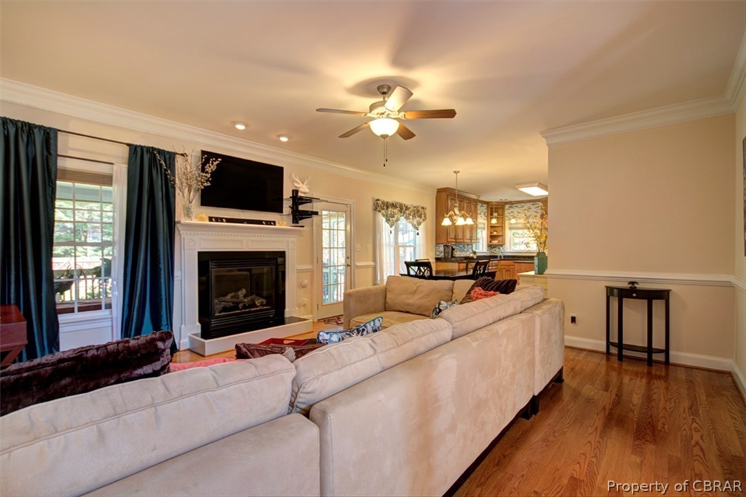 1007 Calthrop Neck Road Yorktown, VA 23693 - Photo 4 of 32