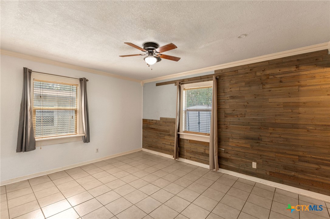 103 Cheaney Spur Killeen, TX 76543 - Photo 12 of 21 a view of room with window