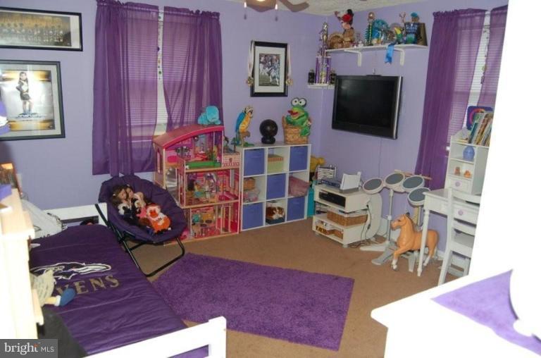 8140 Solley Road Pasadena, MD 21122 - Photo 15 of 20 Bedroom #1