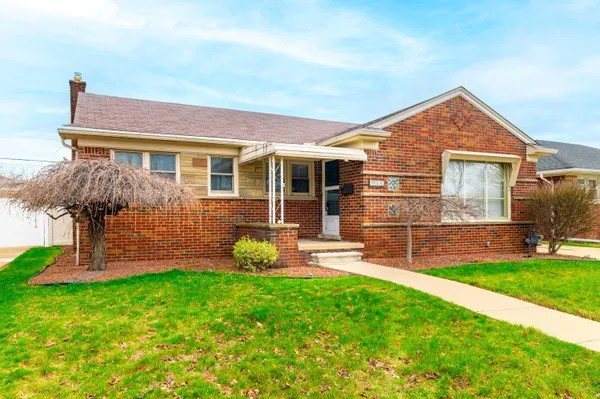 $265,000 | 3305 Bridge Street, Trenton, MI 48183