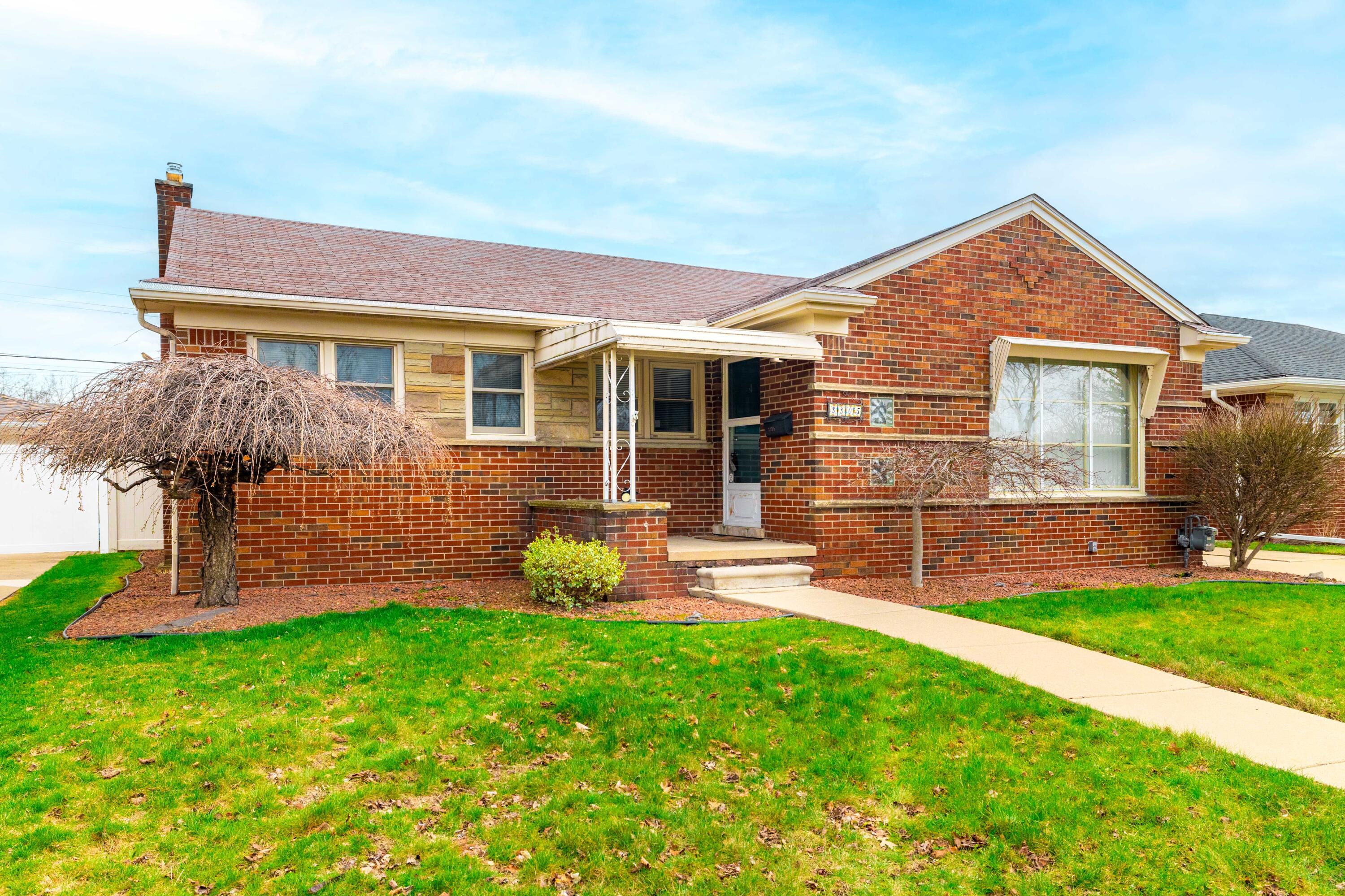 12215 Crossman Rd, Carleton (1 of 36)