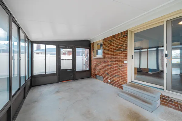 $265,000 | 3305 Bridge Street, Trenton, MI 48183