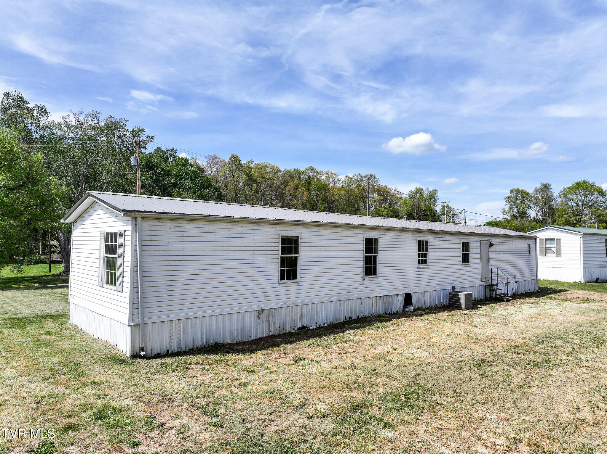 225 Carpenters Chapel Road Mosheim, TN 37818 - Photo 3 of 30 DJI_20260414142213_0567_D