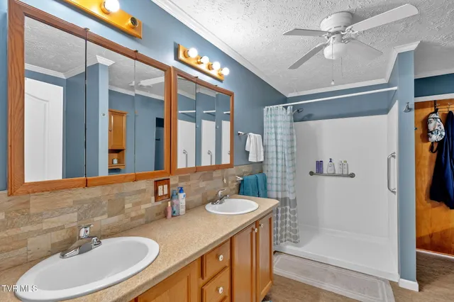 $305,000 | 231 Pine Street, Butler, TN 37640