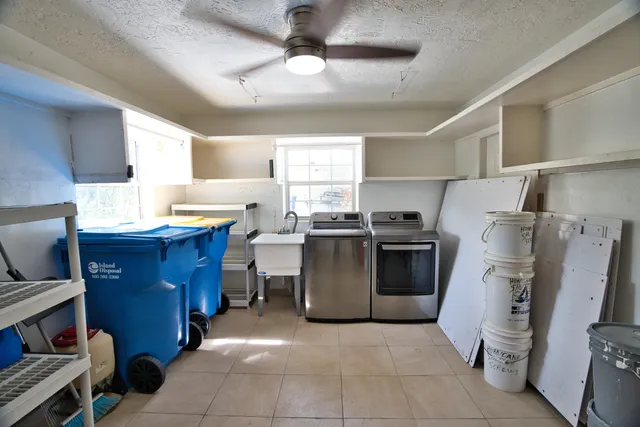 $1,998,000 | 131 Harbor Drive, Tavernier, FL 33070