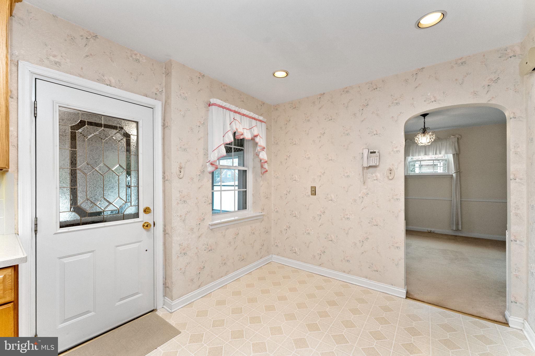 411 Buse Street Ridley Park, PA 19078 - Photo 9 of 30 an empty room that has a window