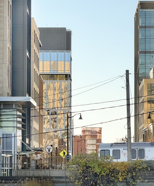 375 Canal Street, Unit PH101 Somerville, MA 02145 - Photo 36 of 39 a front view of a building