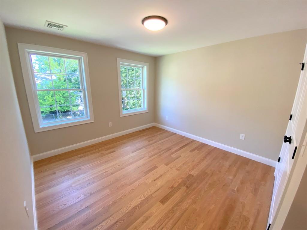 26 Torre Street Reading, MA 01867 - Photo 25 of 39 Gallery Image 25