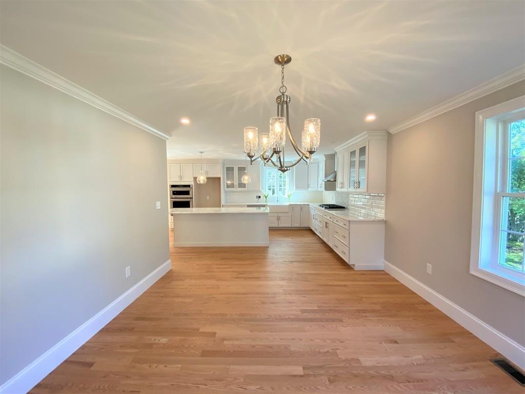 26 Torre Street Reading, MA 01867 - Photo 7 of 39 Gallery Image 7