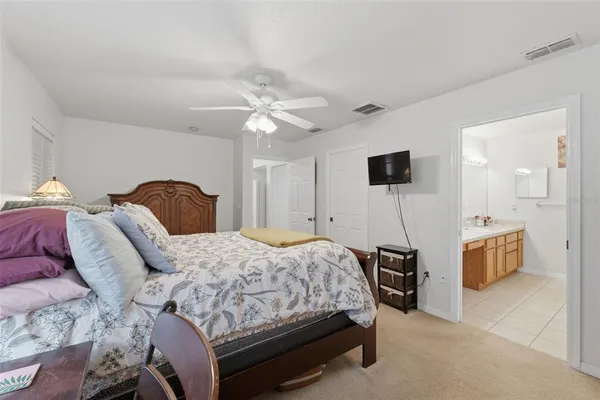 $325,000 | 10294 Dotted Wren Avenue, Weeki Wachee, FL 34613