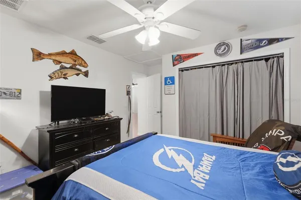 $325,000 | 10294 Dotted Wren Avenue, Weeki Wachee, FL 34613