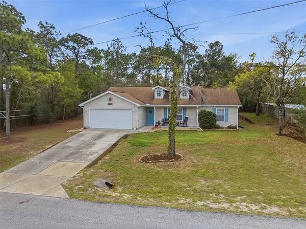$325,000 | 10294 Dotted Wren Avenue, Weeki Wachee, FL 34613