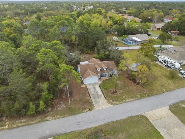 $325,000 | 10294 Dotted Wren Avenue, Weeki Wachee, FL 34613