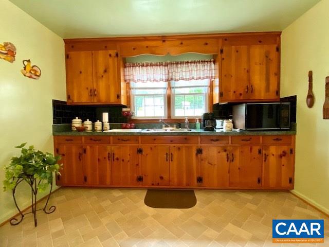 4449 Blue Run Road Somerset, VA 22972 - Photo 8 of 27 Gallery Image 8