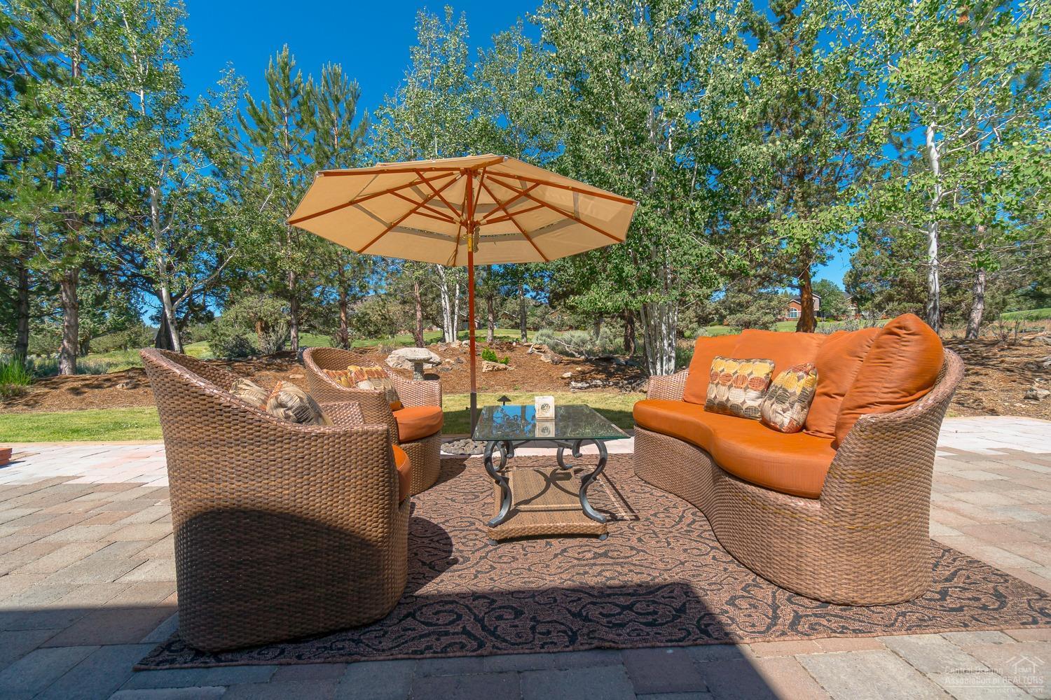 1857 Turnstone Road Redmond, OR 97756 - Photo 7 of 25 Gallery Image 7