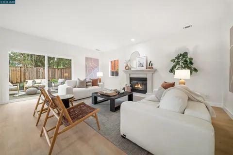 $2,185,000 | 636 Dunhill Drive, Danville, CA 94506