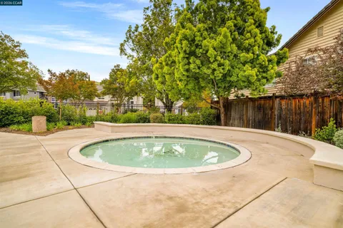 $2,185,000 | 636 Dunhill Drive, Danville, CA 94506