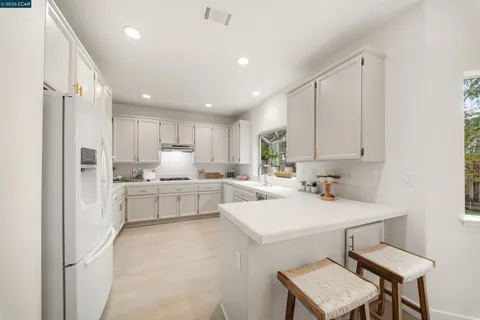 $2,185,000 | 636 Dunhill Drive, Danville, CA 94506