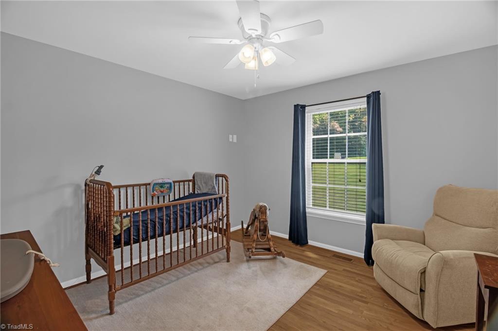 3269 Grubbs Road Walkertown, NC 27051 - Photo 18 of 30 2nd Bedroom