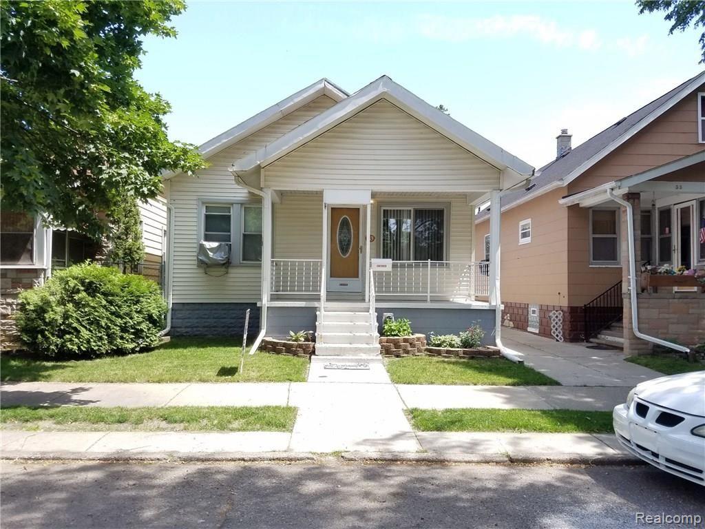53 Forest Street River Rouge, MI 48218 - Photo 1 of 3 20170610_121337.jpg