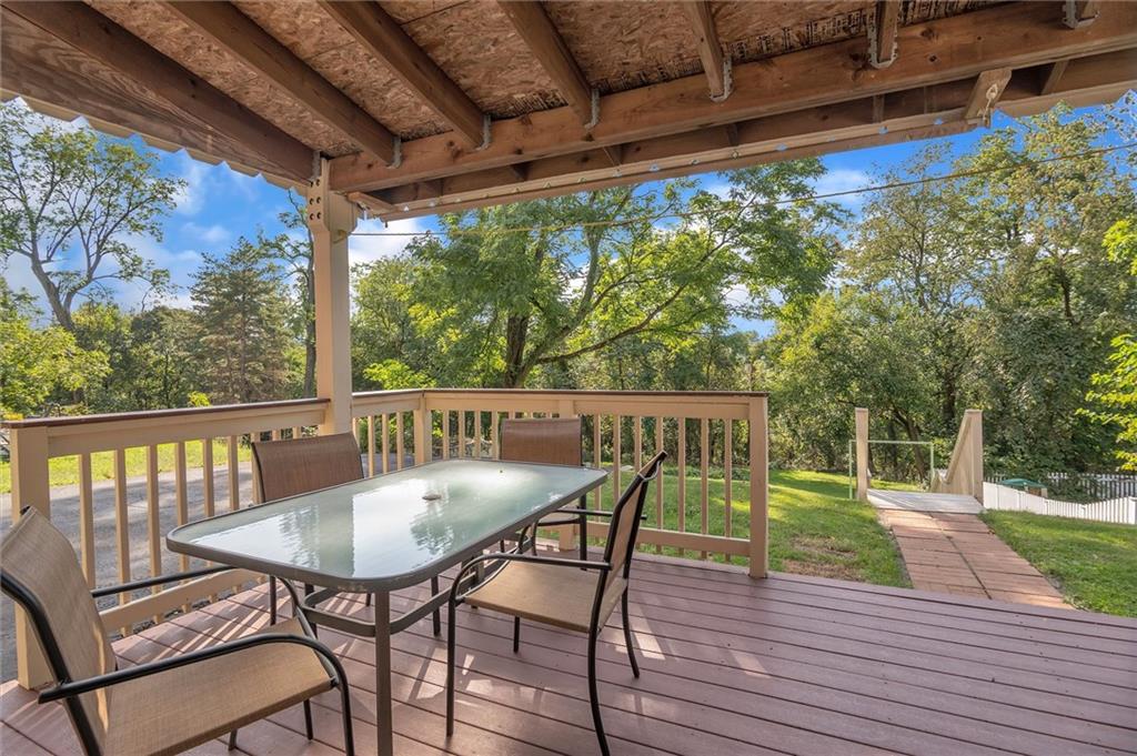 3016 Willett Road Pittsburgh, PA 15227 - Photo 12 of 15 Gallery Image 12