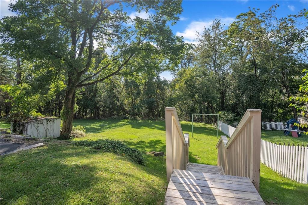 3016 Willett Road Pittsburgh, PA 15227 - Photo 13 of 15 Gallery Image 13