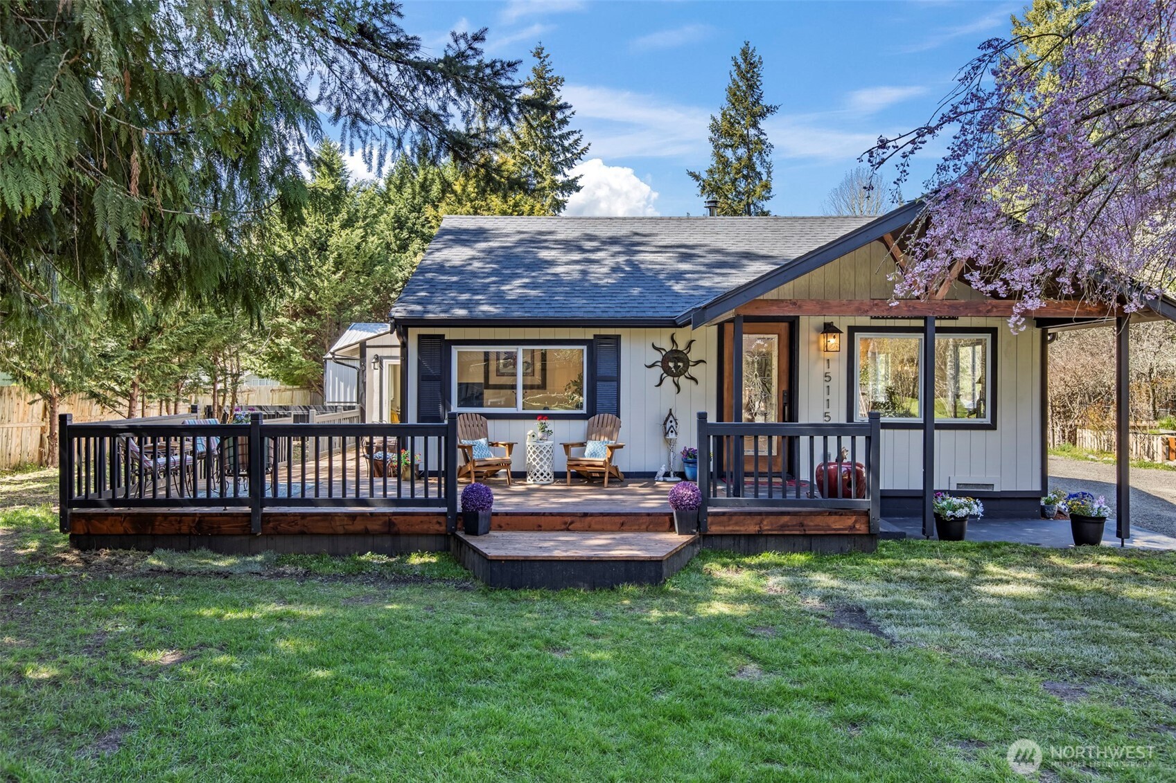 15115 Martinson Road Southeast Yelm, WA 98597 - Photo 4 of 37