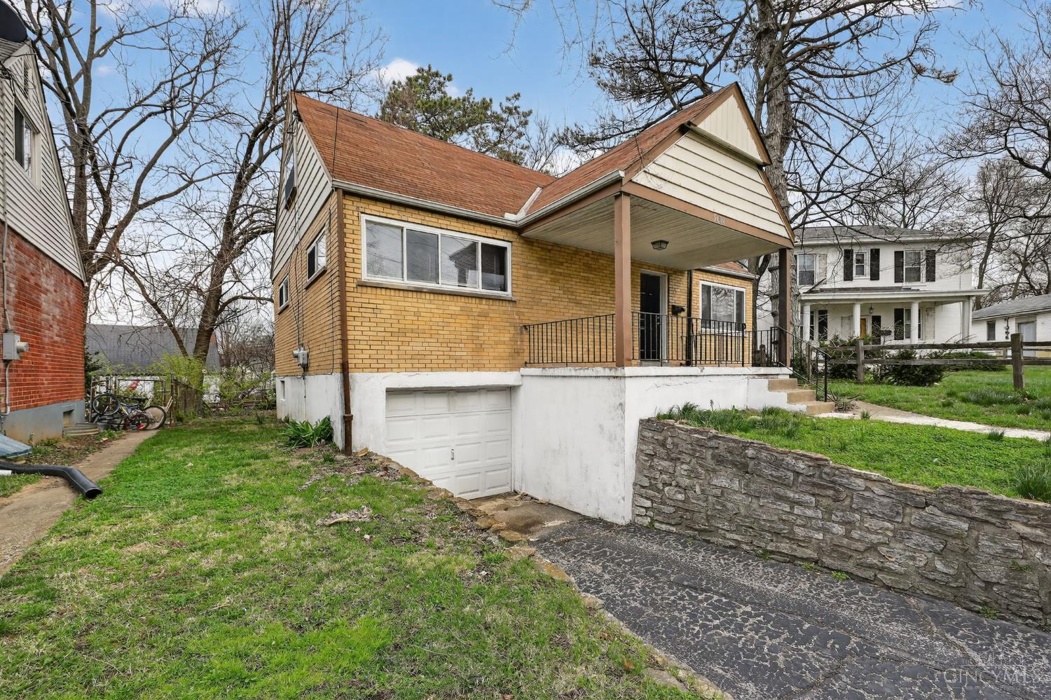 5018 Rapid Run Road Cincinnati, OH 45238 - Photo 3 of 30 Gallery Image 3