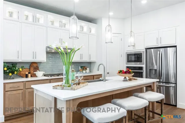 $695,000 | 540 High Summit Drive, Georgetown, TX 78628