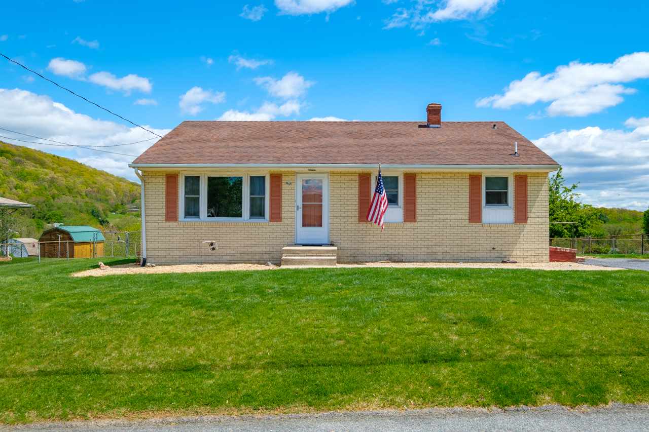 297 Grandon Road Staunton, VA 24401 - Photo 1 of 23 Gallery Image 1