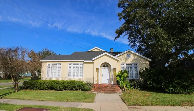 $2,100 | 607 Filmore Avenue, New Orleans, LA 70124