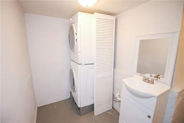 $2,100 | 607 Filmore Avenue, New Orleans, LA 70124