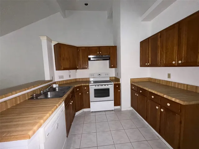 $1,600 | 3806 Westheimer Pl Drive, Houston, TX 77082