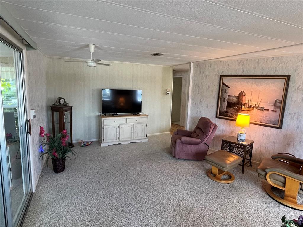 785 Cervina Drive North Venice, FL 34285 - Photo 11 of 39