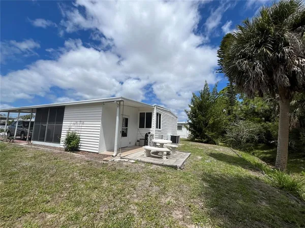 $150,000 | 785 Cervina Drive North, Venice, FL 34285