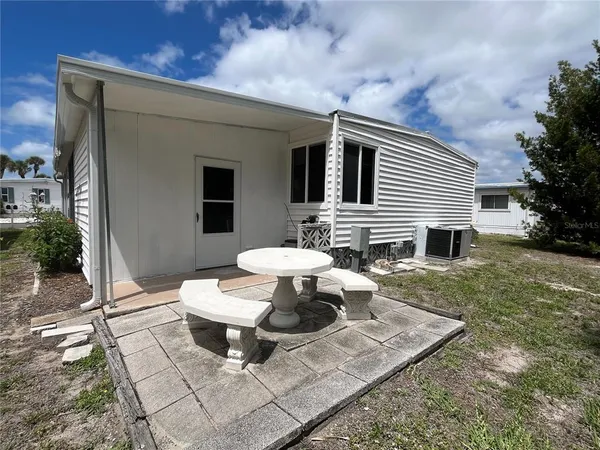 $150,000 | 785 Cervina Drive North, Venice, FL 34285