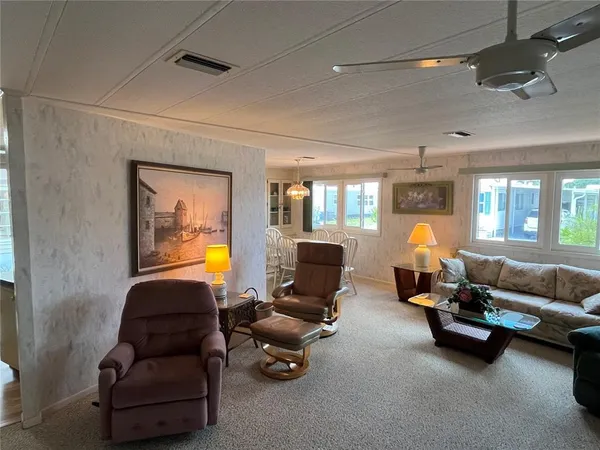 $150,000 | 785 Cervina Drive North, Venice, FL 34285