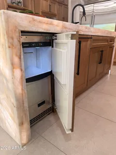 $2,500,000 | 1550 North 40th Street, Unit 12, Mesa, AZ 85205