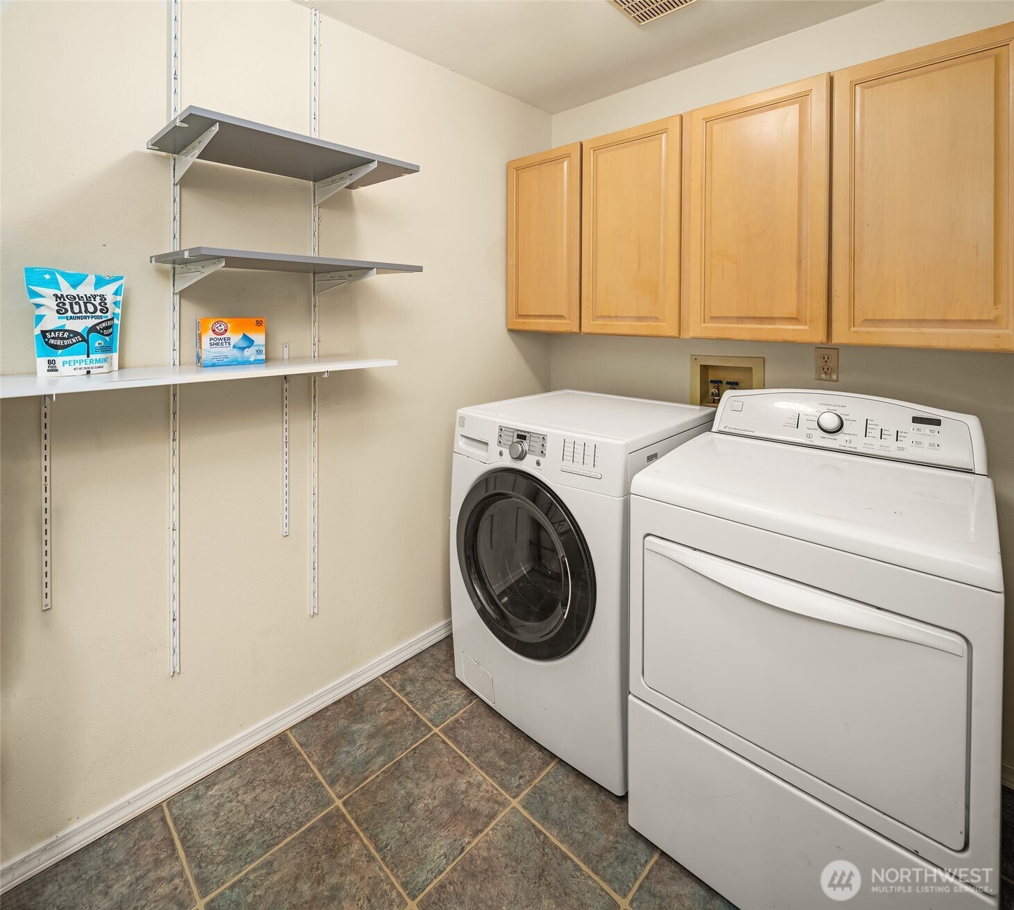 2426 Rosecrans Street Port Townsend, WA 98368 - Photo 23 of 28