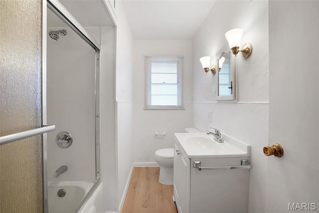 316 Harding Avenue Maryland Heights, MO 63043 - Photo 12 of 25