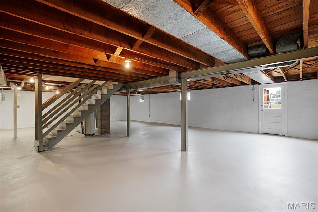 316 Harding Avenue Maryland Heights, MO 63043 - Photo 14 of 25