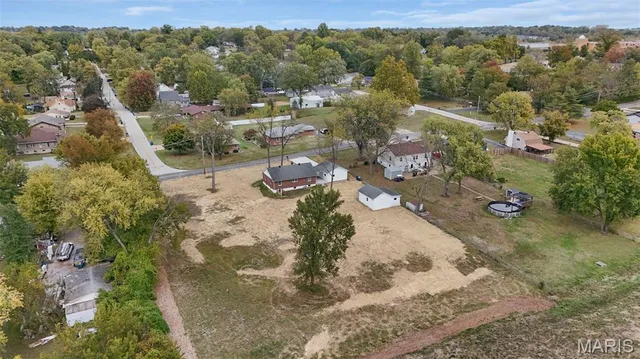 $360,000 | 316 Harding Avenue, Maryland Heights, MO 63043