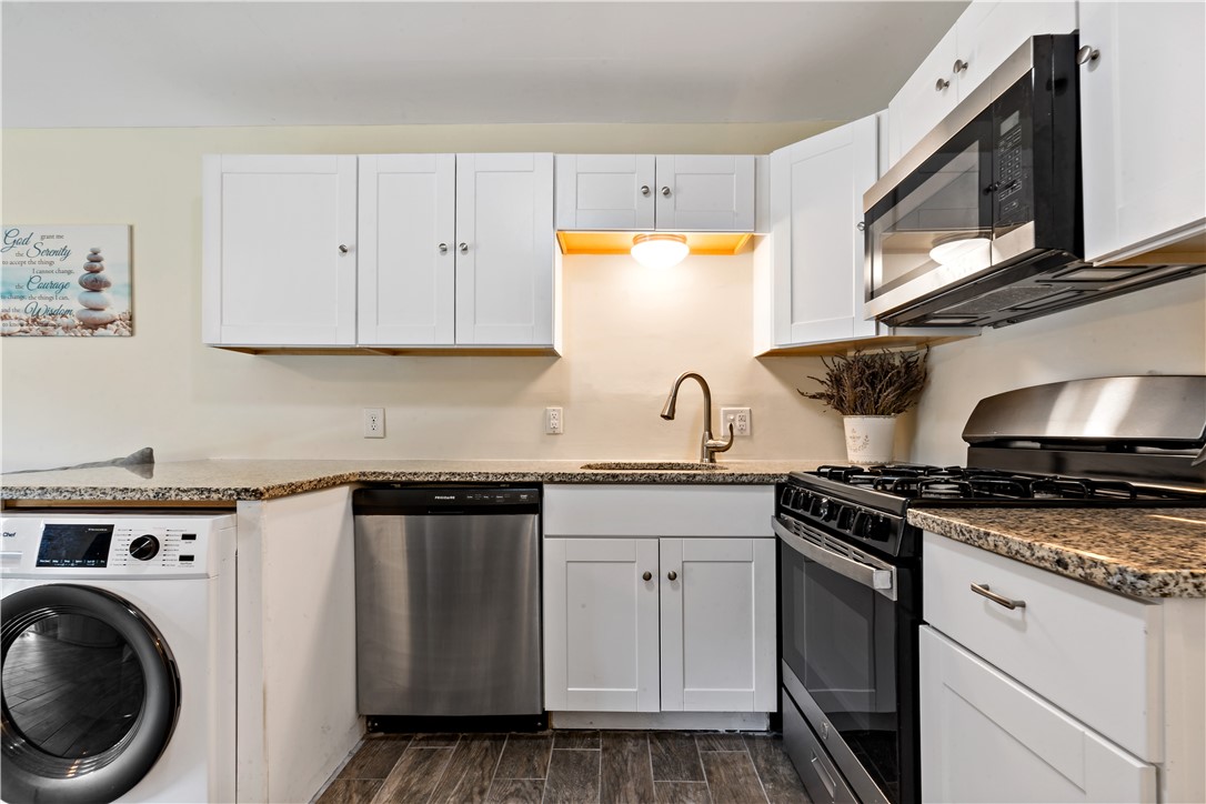 3940 Post Road, Unit 30 Warwick, RI 02886 - Photo 3 of 19