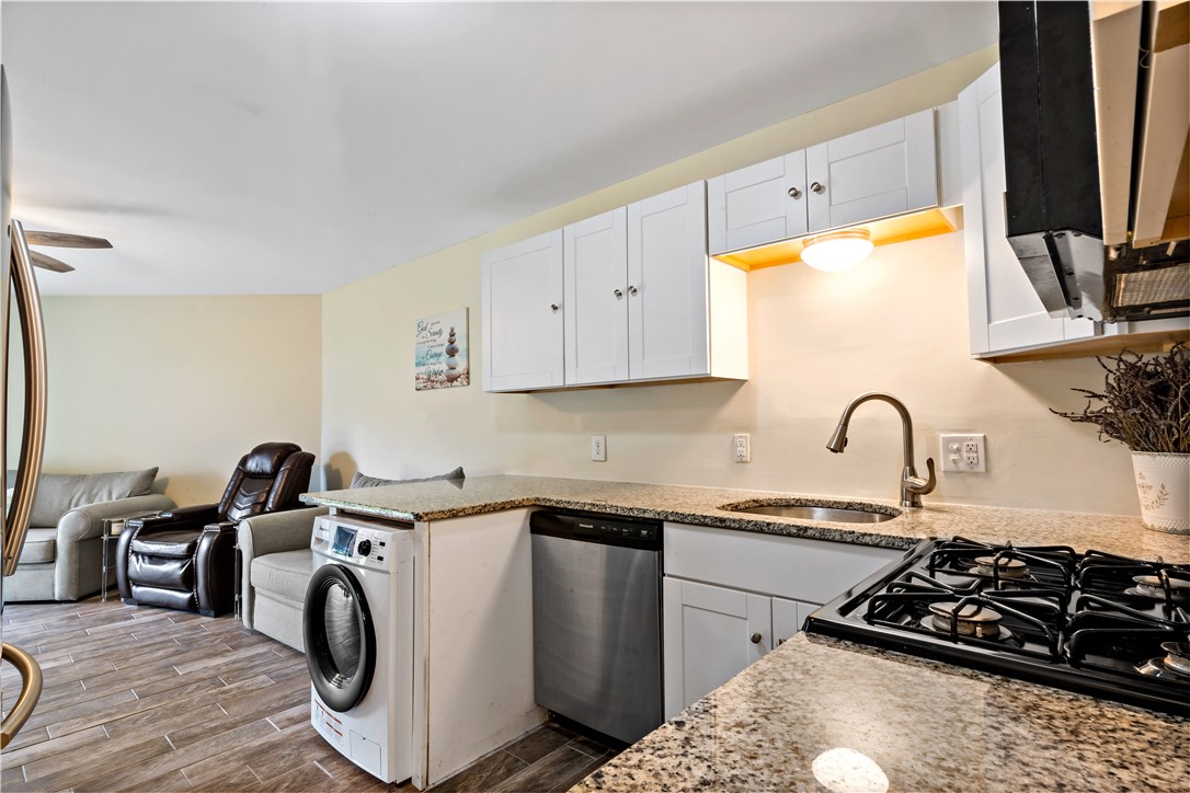 3940 Post Road, Unit 30 Warwick, RI 02886 - Photo 4 of 19