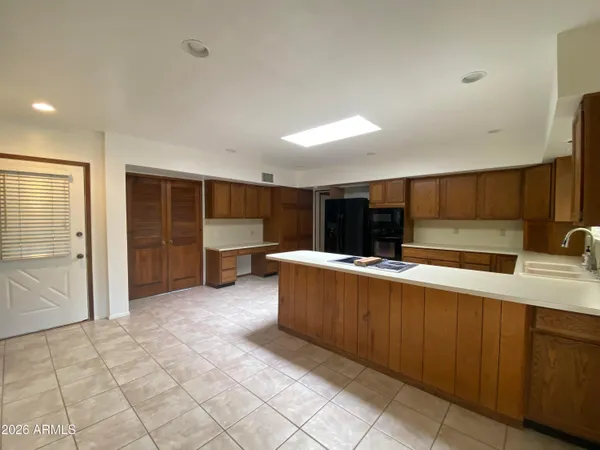 $2,695 | 8215 East Windsor Avenue, Scottsdale, AZ 85257