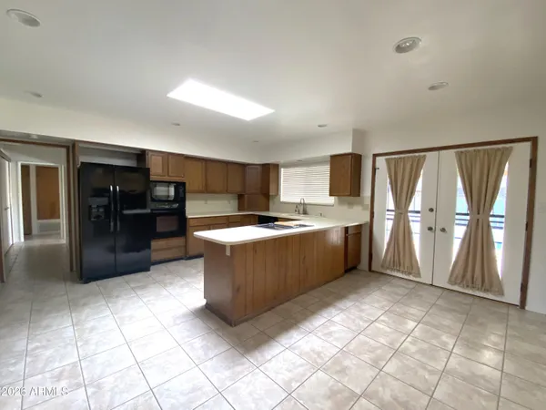 $2,795 | 8215 East Windsor Avenue, Scottsdale, AZ 85257