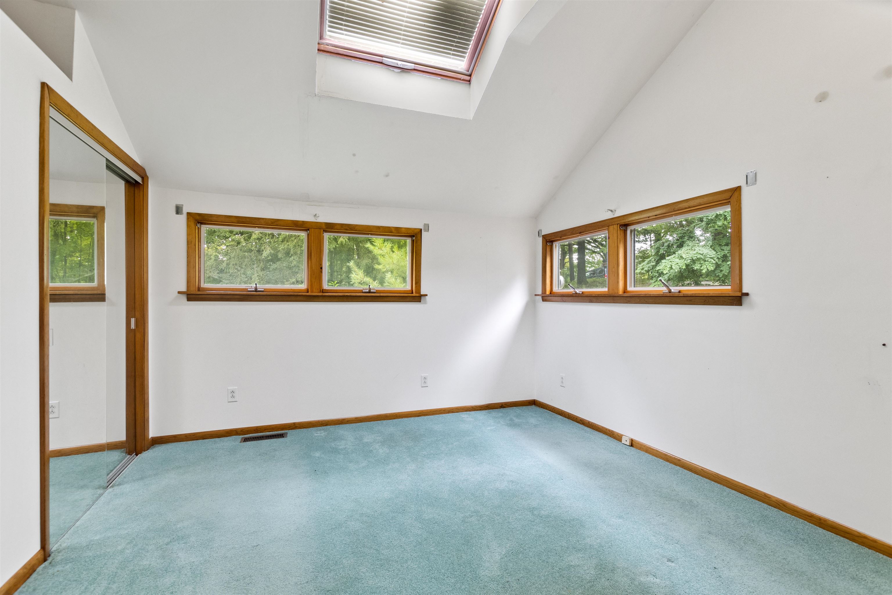 1729 Old West Road Arlington, VT 05250 - Photo 26 of 40 Gallery Image 26