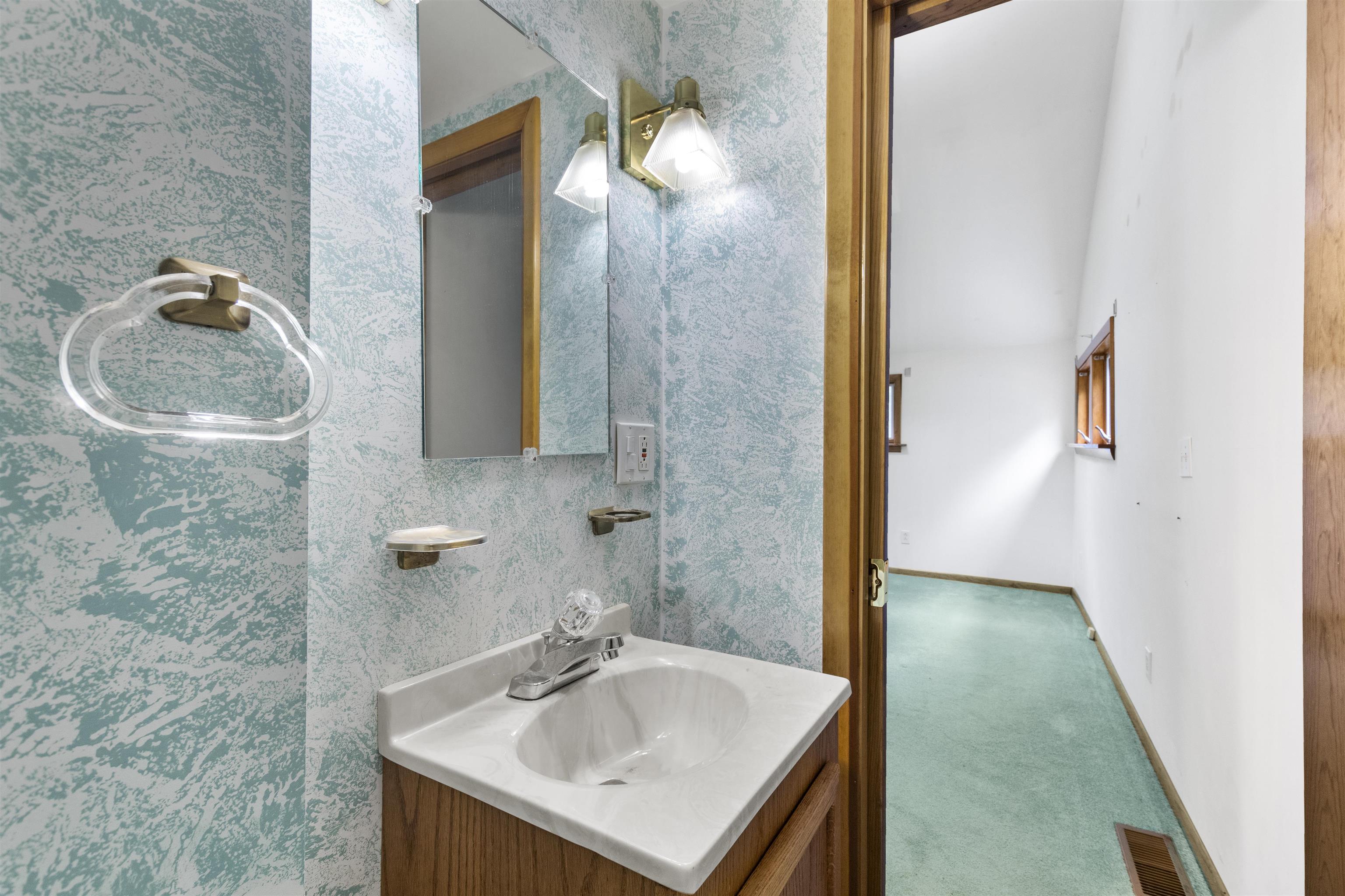 1729 Old West Road Arlington, VT 05250 - Photo 30 of 40 Gallery Image 30
