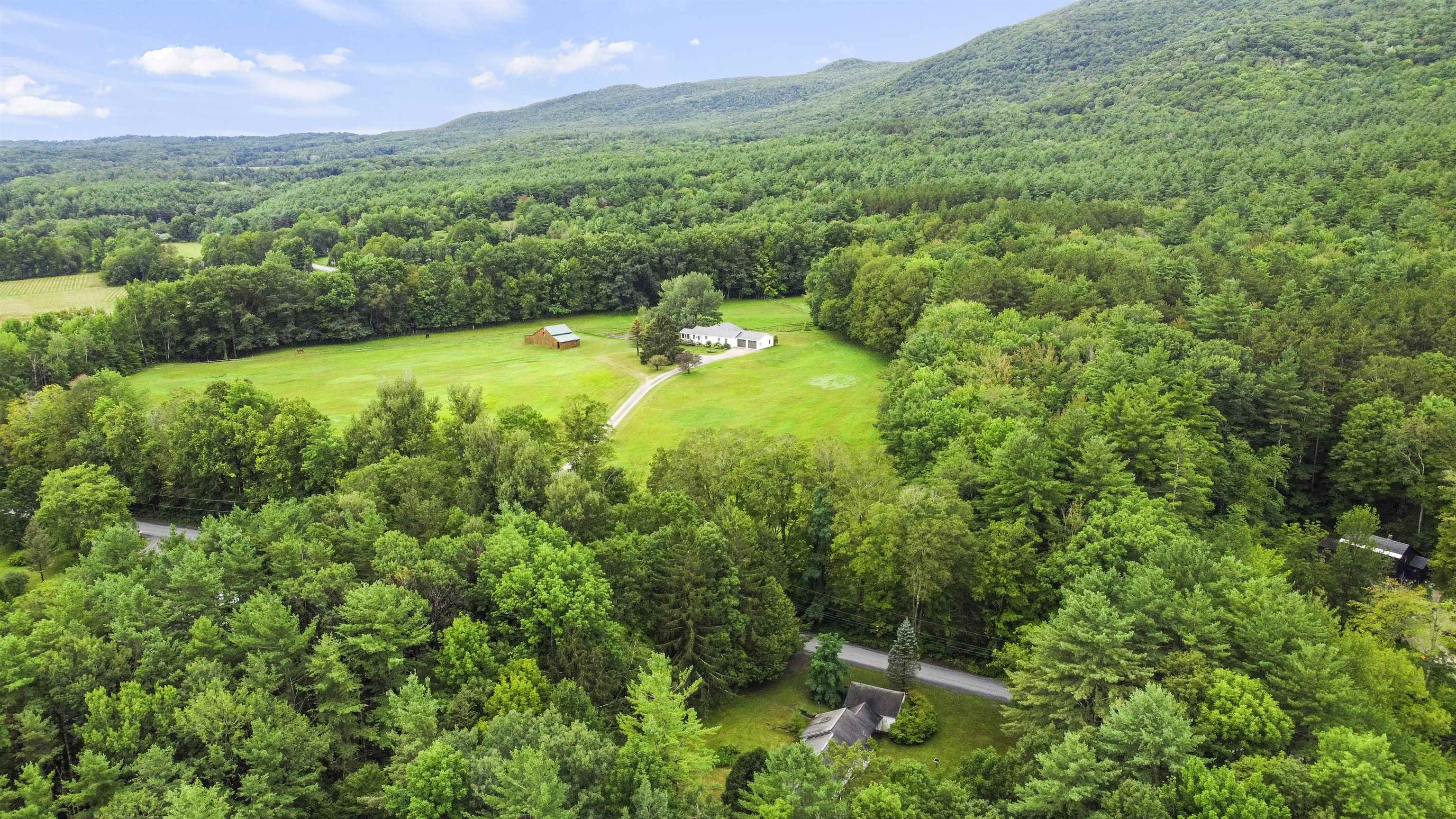 1729 Old West Road Arlington, VT 05250 - Photo 38 of 40 Gallery Image 38